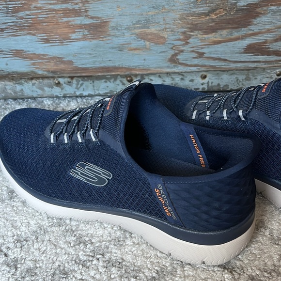 Only worn once navy blue sketchers - Picture 2 of 4